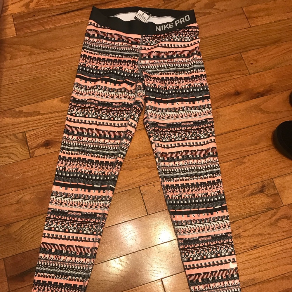 NIKE PRO leggings
